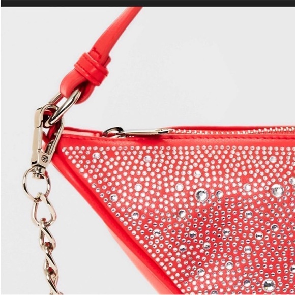 Wild Fable Coral Rhinestone Triangle Crossbody Bag Chain Adjustable Strap NEW - Picture 4 of 13